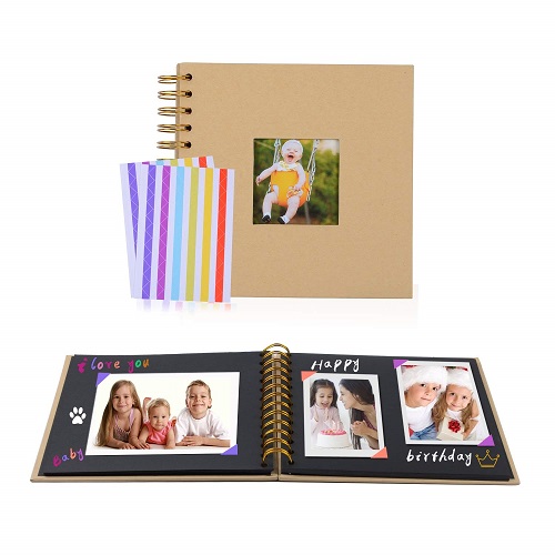 Photobook or Scrapbook